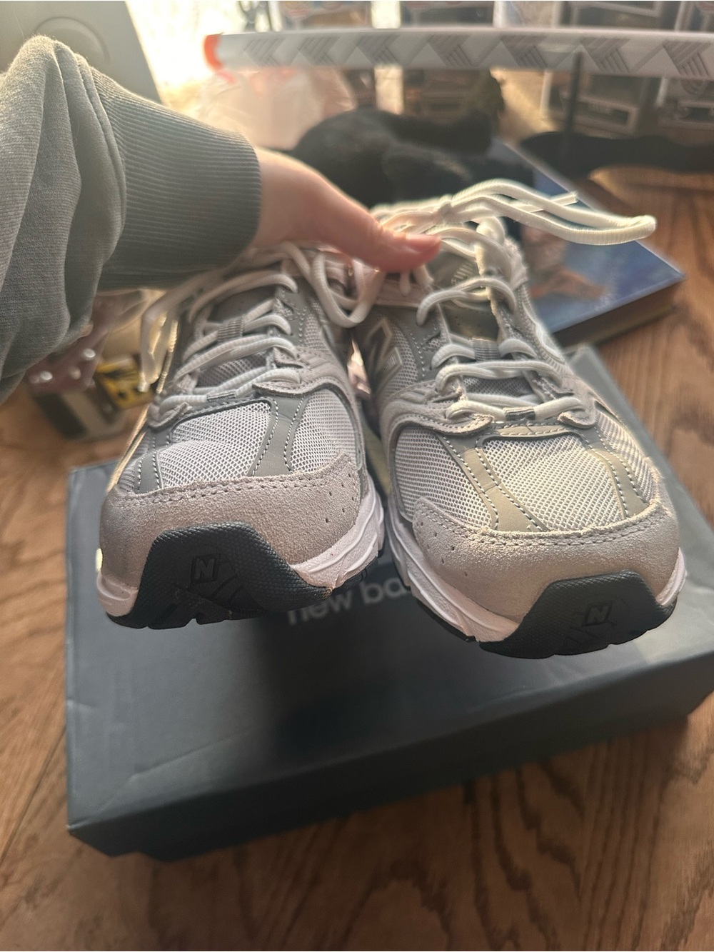 New balance 530 in rain cloud with shadow grey and silver metallic - Picture 3 of 12